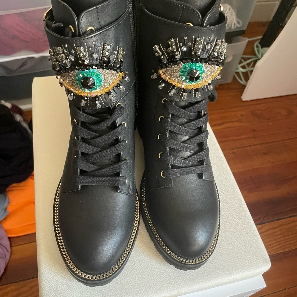 Kurt Geiger Evil Eye Sutton boot